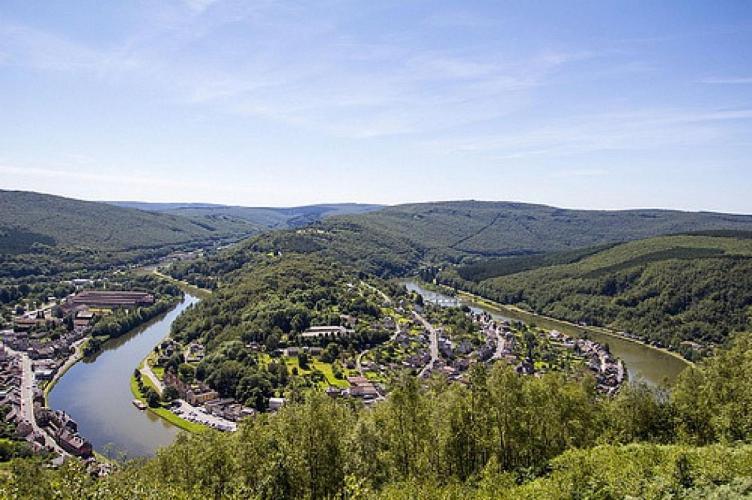 Gite De Vac'S Et D'Affaires A Monthermé Buitenkant foto