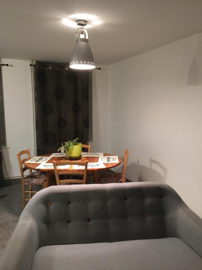 Gite De Vac'S Et D'Affaires A Monthermé Buitenkant foto